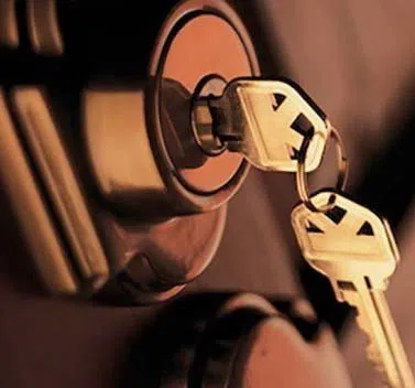 Royal Locksmith Store Lutz, FL 813-393-1846 Royal Locksmith Store Lutz, FL 813-393-1846 - residential-locksmith-shop